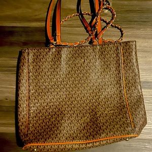 Gorgeous Michael Kors handbag.